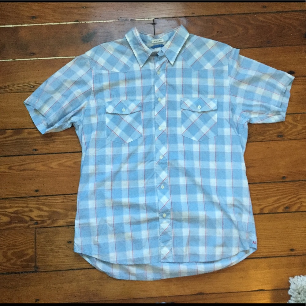 American Eagle Short Sleeve Button Down Shirt